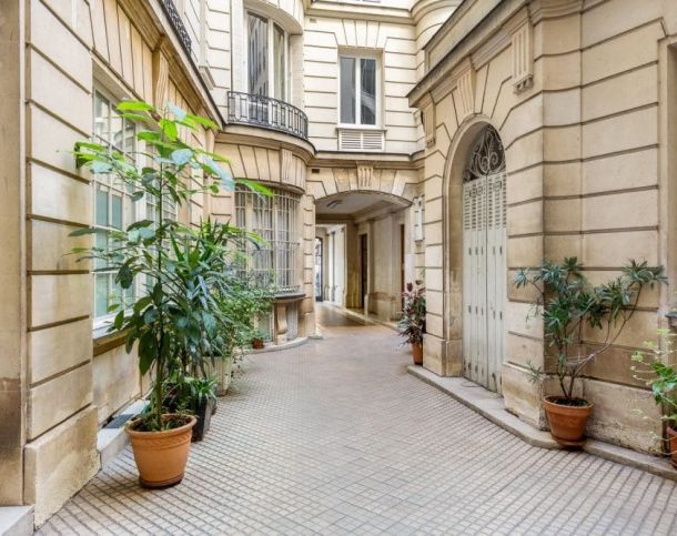 75003-70-82-Enfants-Rouges