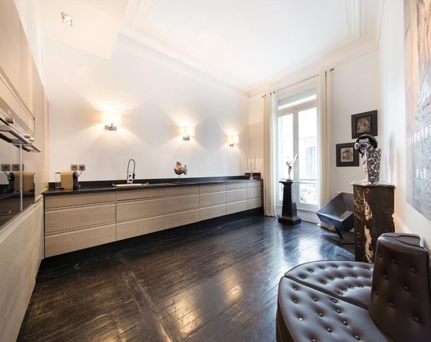 75008-220-178-Champs-Élysées