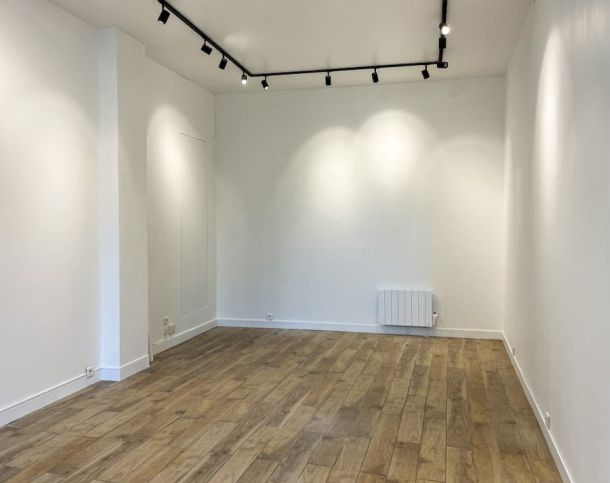 75009-32-107-Rochechouart