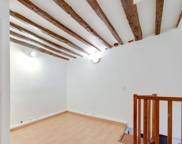 75018-22-252-Clignancourt