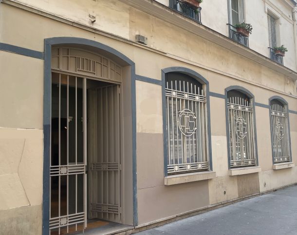 75010-180-292-Porte-Saint-Martin