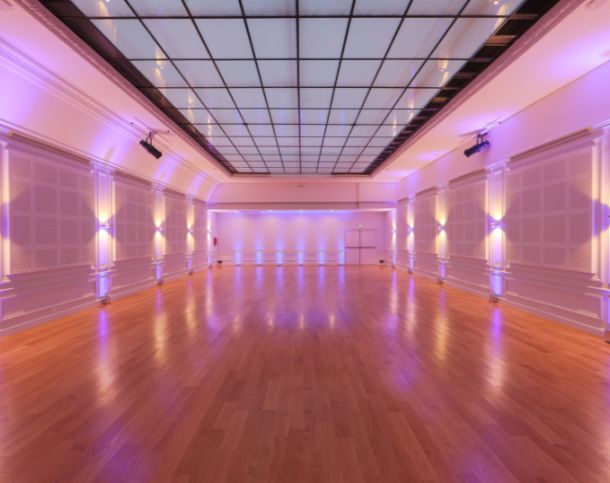 75008-350-528-Madeleine