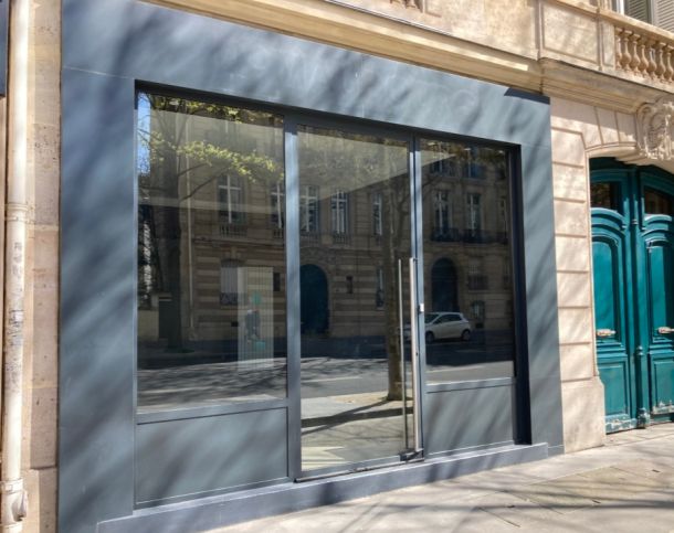 75007-350-547-Invalides