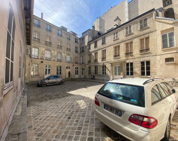 75007-150-1564-Saint-Thomas-d'Aquin