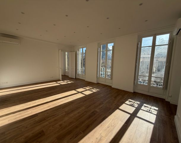 75003-250-1818-Arts-et-Métiers