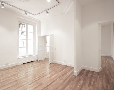 75003-115-122-Archives