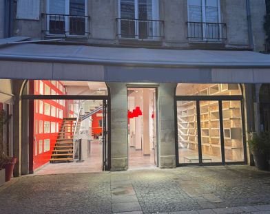 75004-385-310-Saint-Merri