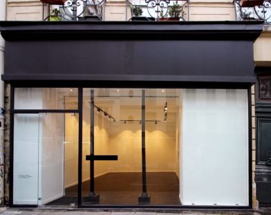 75003-30-128-Archives