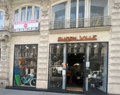 75002-107-1737-Vivienne