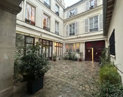 75003-210-1816-Archives