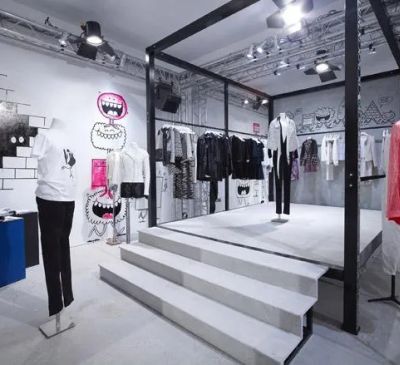 CHANEL POP UP STORE