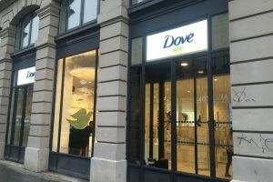 Dove Pop Up Store