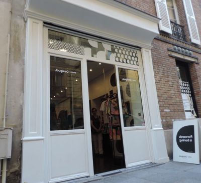 DESIGUAL FAIT PEAU NEUVE AVEC SON POP-UP