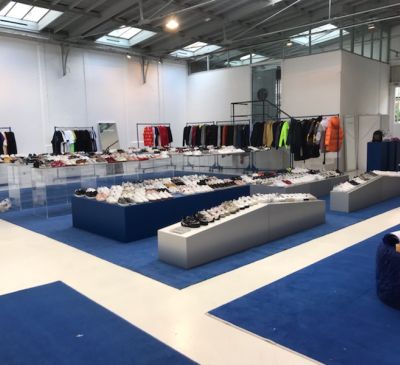 Un pop-up Axel Arigato à Paris