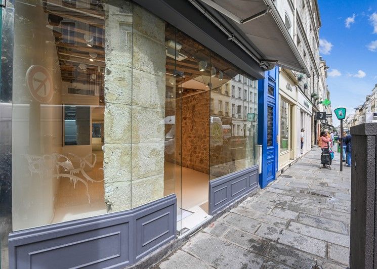 pop up à louer rue de turenne, pop up store rue de turenne, location éphémère paris 