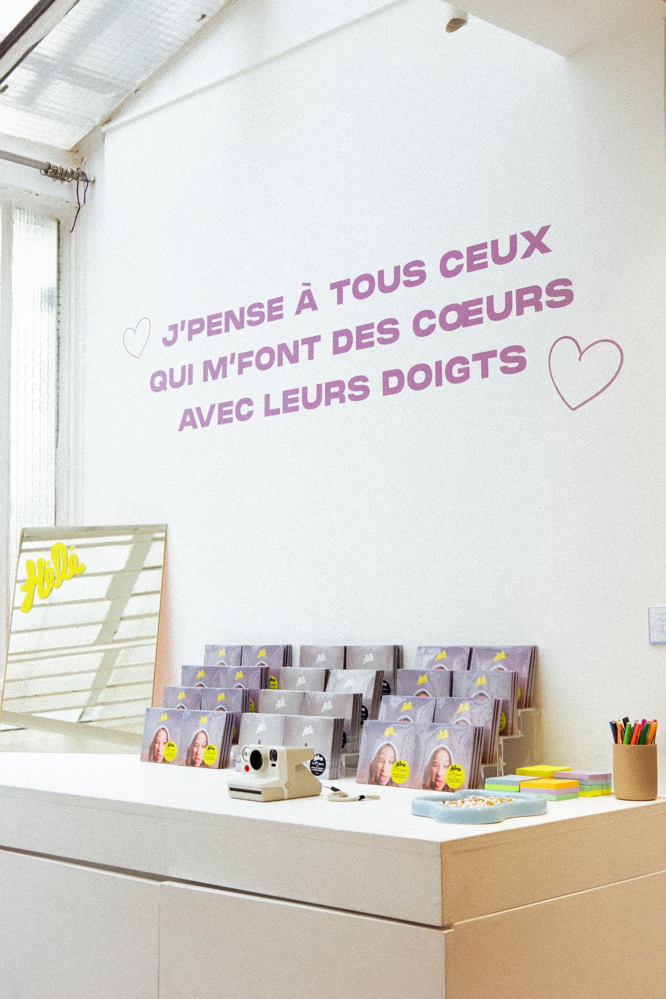 Pop up store industrie musicale paris, lieu éphémère hélé, lancement d'album, évènementiel culturel